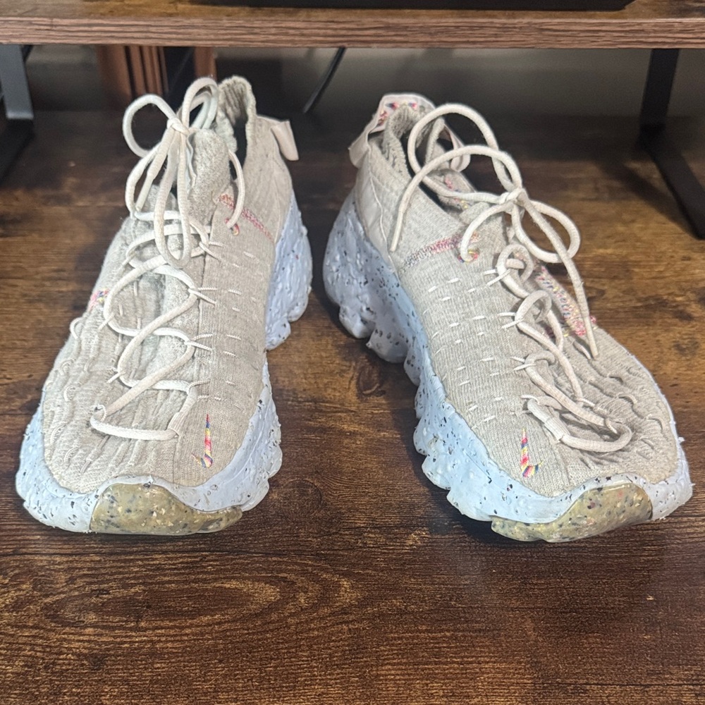 Nike Beige and White Women's Sneakers